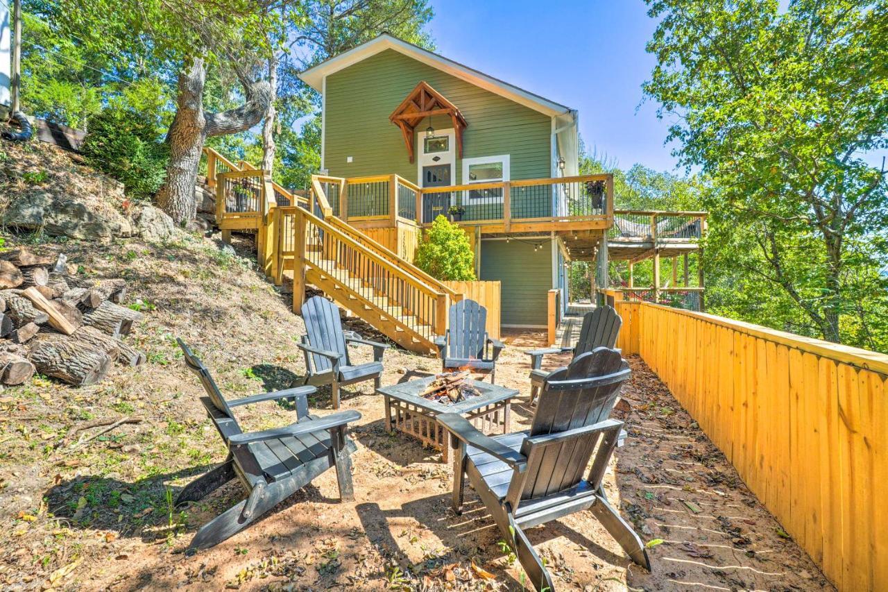 Colorful Golden Getaway With Panoramic Views! Villa Екстериор снимка