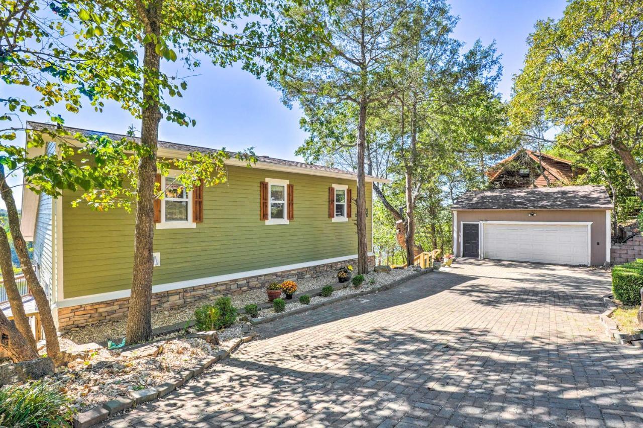 Colorful Golden Getaway With Panoramic Views! Villa Екстериор снимка